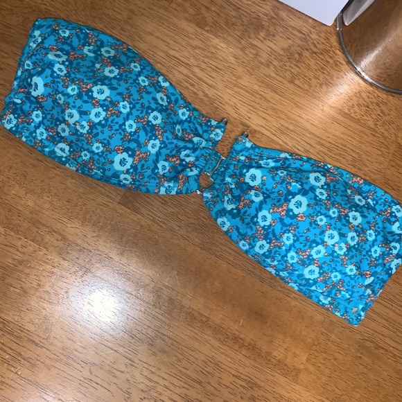 🌻5/$15Kirra Sz Large strapless bikini top and Rue Bleu Sz Large contrasting bo… - Picture 3 of 9